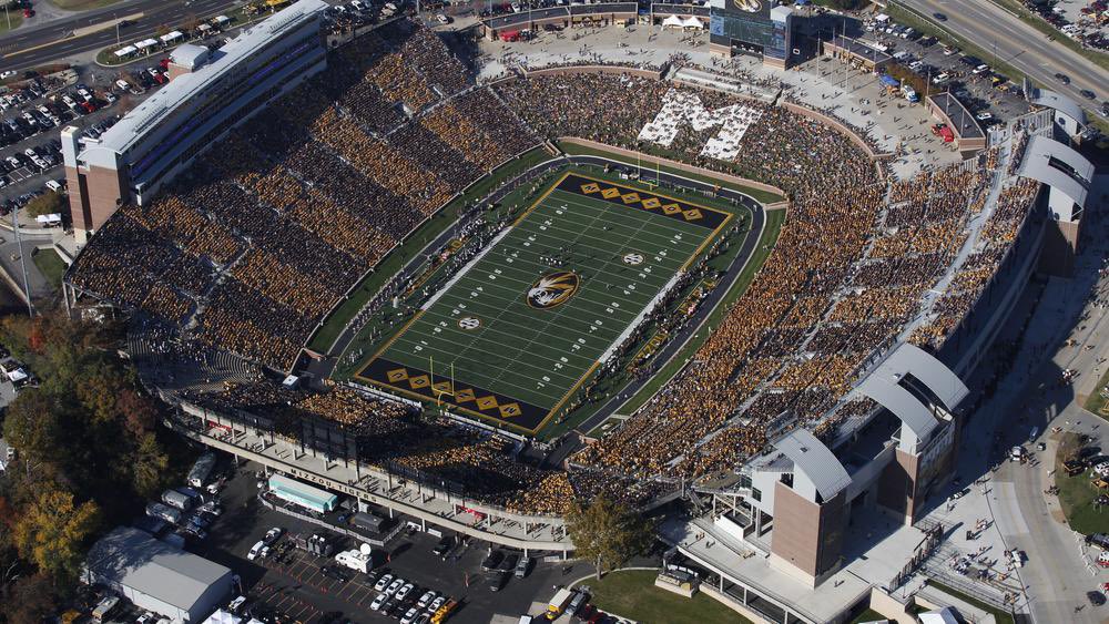 After a great phone call with @CoachErikLink I am blessed to say I have received my 16th Division 1 offer from Mizzou!!! @MizzouFootball @GALancerAD @GALancerFB @GALancerS_C @CoachTomKaufman @Rivals @247Sports @Mark__Porter @AllenTrieu