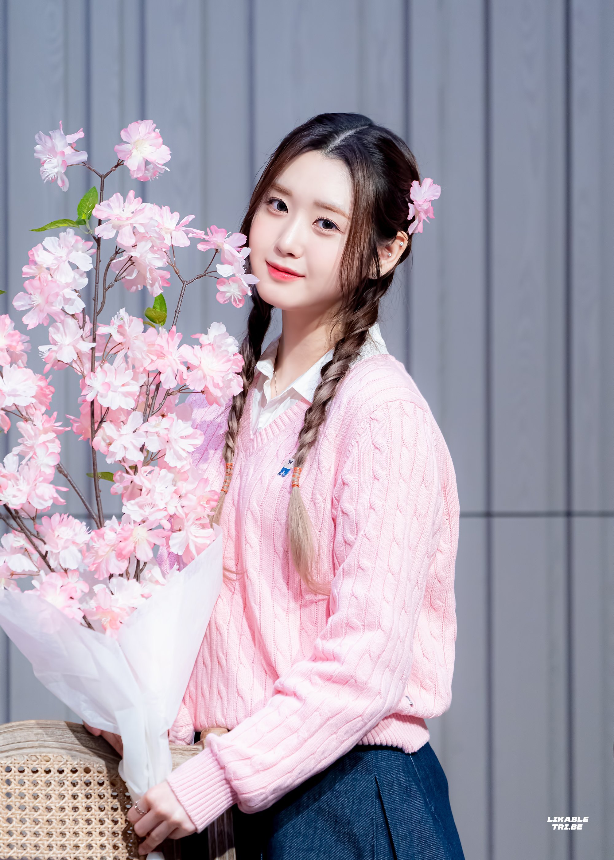 GKIK5TiboAAZrfG?format=jpg&name=4096x4096