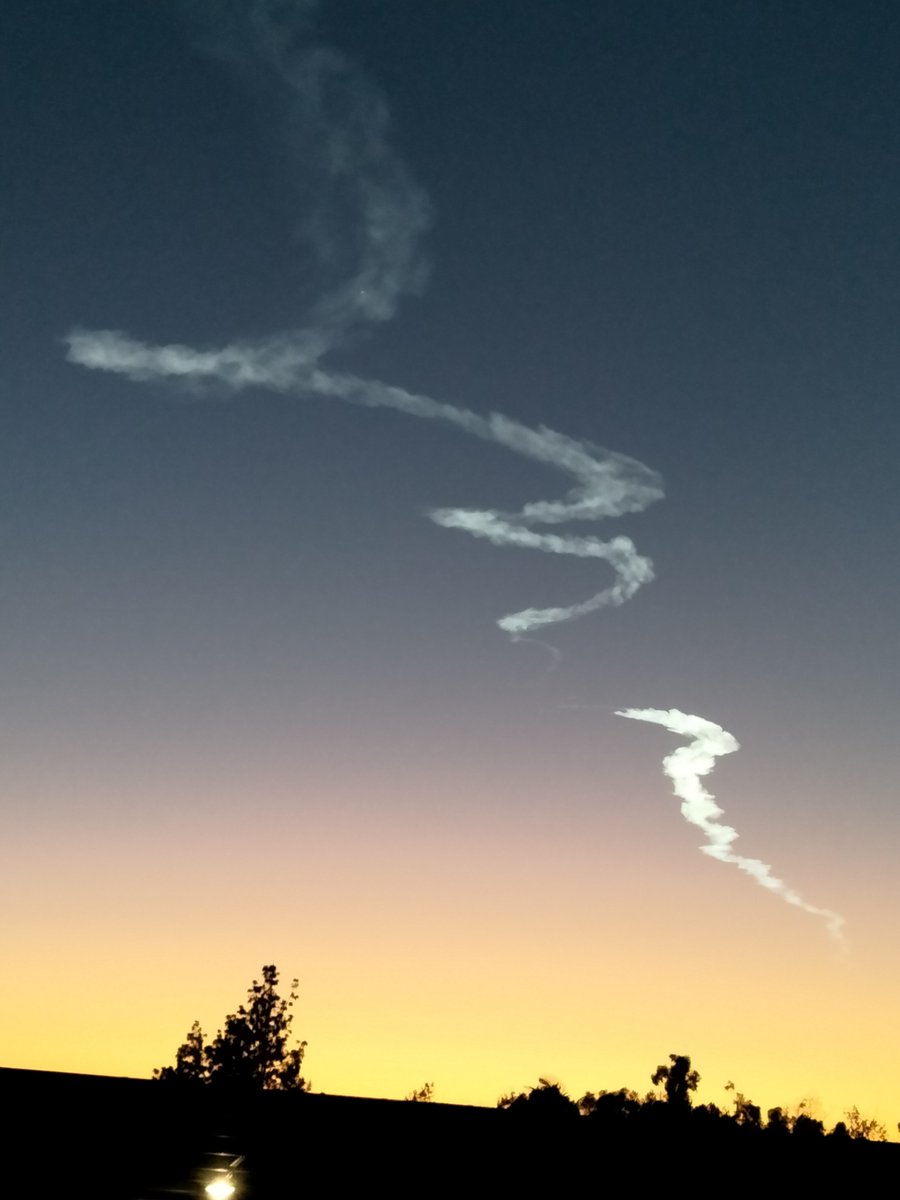 Ashus_Art's tweet photo. #SpaxeX #Falcon9 #Rocket #Launch https://t.co/DMb0HMhQM5