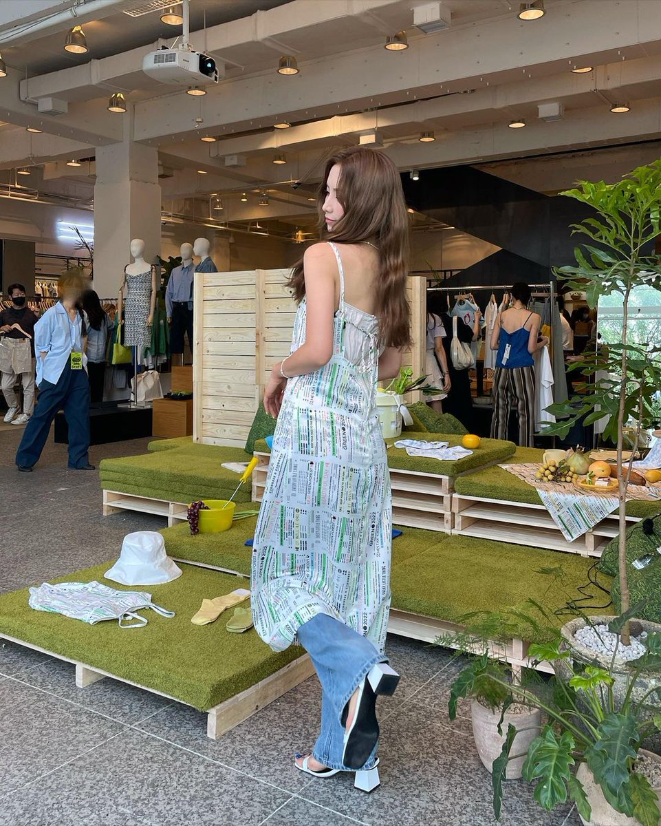 encircle intersex jinggang silesia
New products on the market, the need of small partners can come to the store to try on.