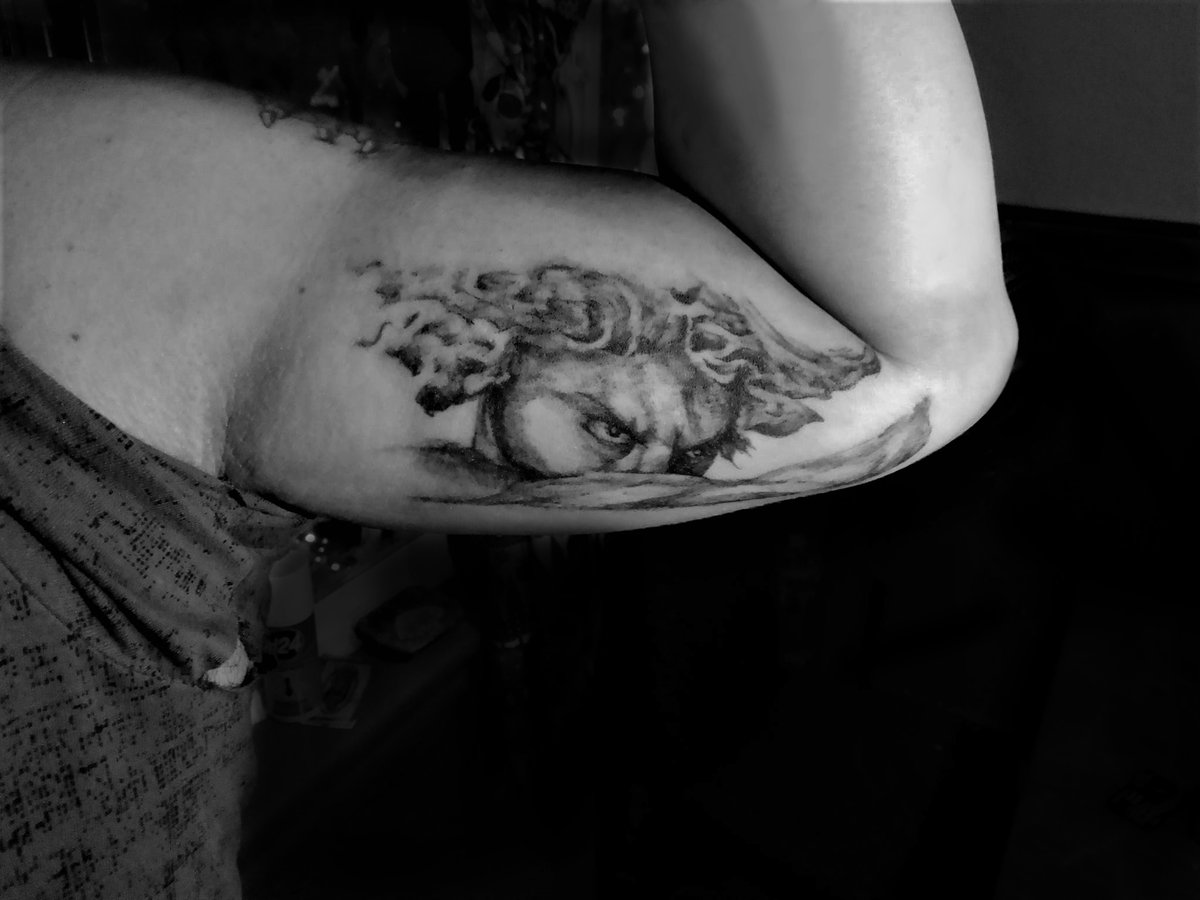 Bmouse8's tweet image. Detalle de el angel caido
tatuaje realizado 2023
Por - b.mouse
#tattoo #tattooart #tattooartist