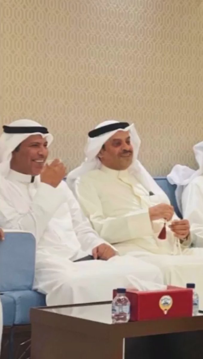 qiii59's tweet photo. @2012_alreem @SalahAlelaj #شمر تنتفض مع #متعب_الجلال_السهلي في #الدائرة_الخامسة و #السهول ينتفضون مع #بدر_سيار في #الدائرة_الرابعة فعلاً متعب الجلال يعتبر مرشح الجميع والاقليات في الخامسة و بدر سيار مرشح الجميع والاقليات في الدائرة الرابعة https://t.co/jjnQkFgOEG