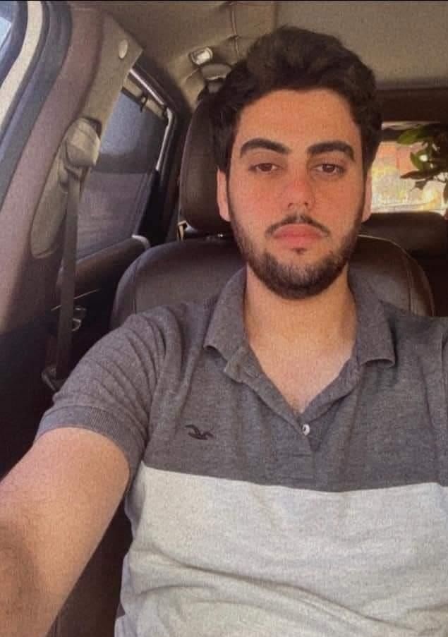 This is Saif Essam Abu Taha, the young Palestinian translator and driver who was killed today by Israeli strikes which targeted the car carrying aid workers affiliated with @WCKitchen. Remember his name. Remember his photo.