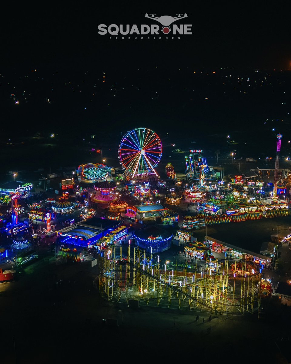 SquadroneP's tweet photo. Siempre luciendo espectacular en 
#Tamaulipas las Fiestas de Abril Tampico 2024 🎡✨ 

¡Disfruta nuestra galería!

#RompiendoElCielo ⚡️🚡 https://t.co/fhTDhxlQT2