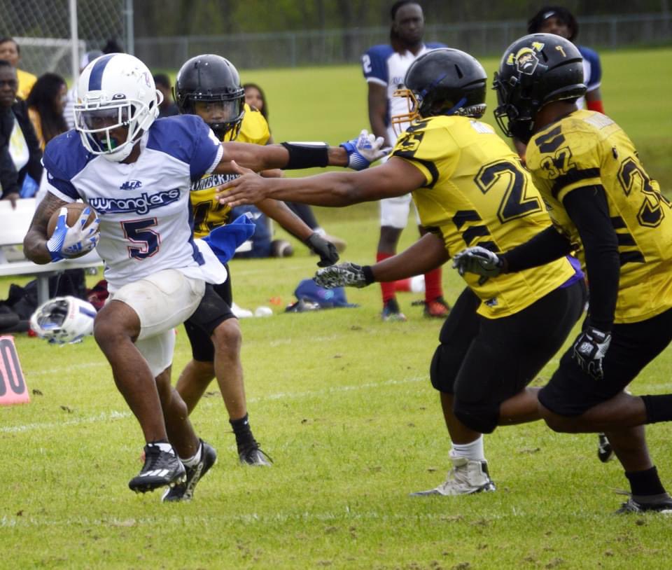 Some thought my journey ended but thats far from the truth, i want to shoutout the wranglers for NORTH LOUISIANA FOOTBALL ALLIANCE for having me for this steadily going season

2 TD’s 
1 int 
1 punt return 
4 pb’s 
12 tackles
120 yards