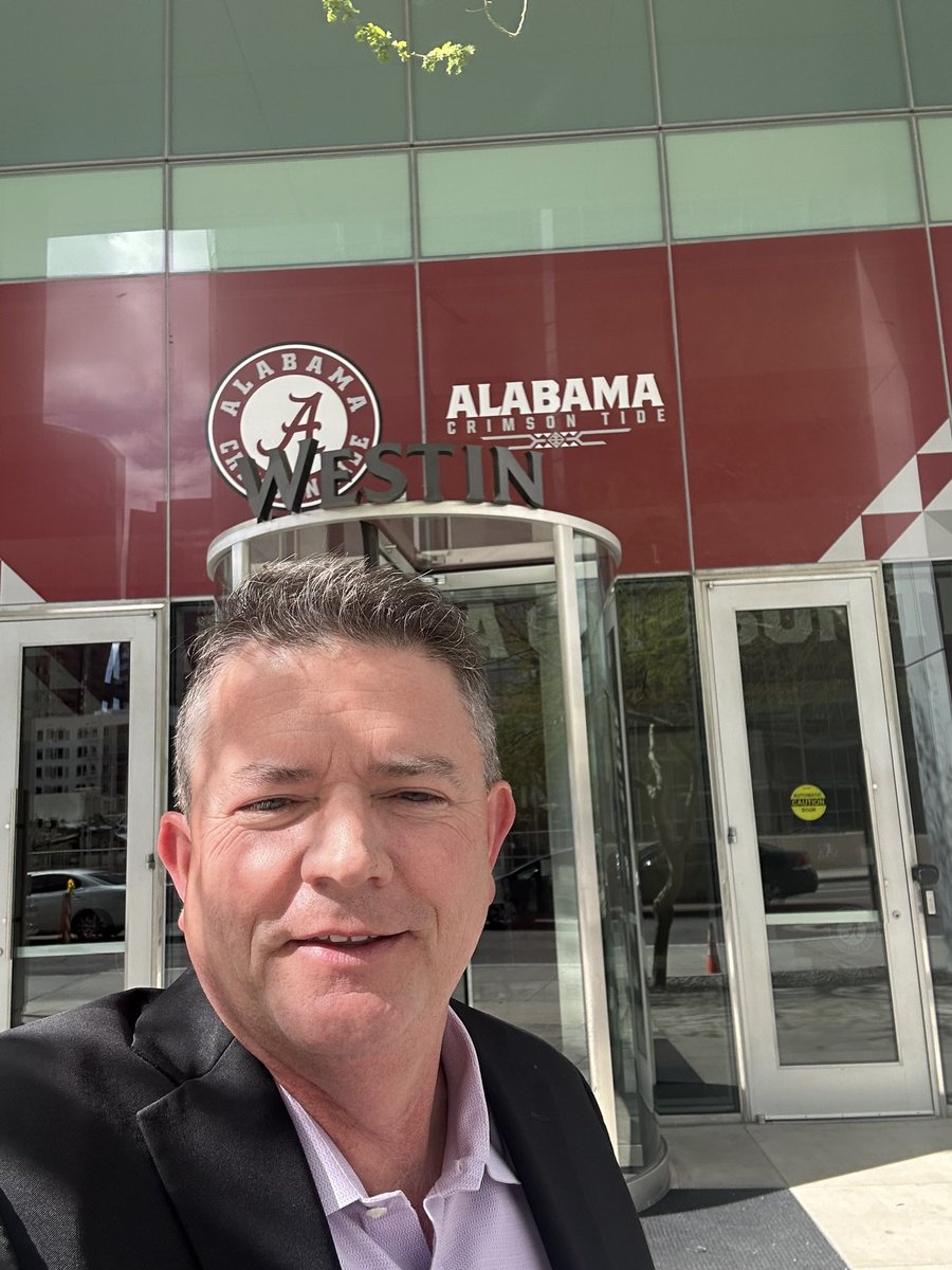 Checked out @downtownphoenix today - you can tell that @MarchMadnessMBB #finalfour will be here soon @AlabamaMBB @Westin