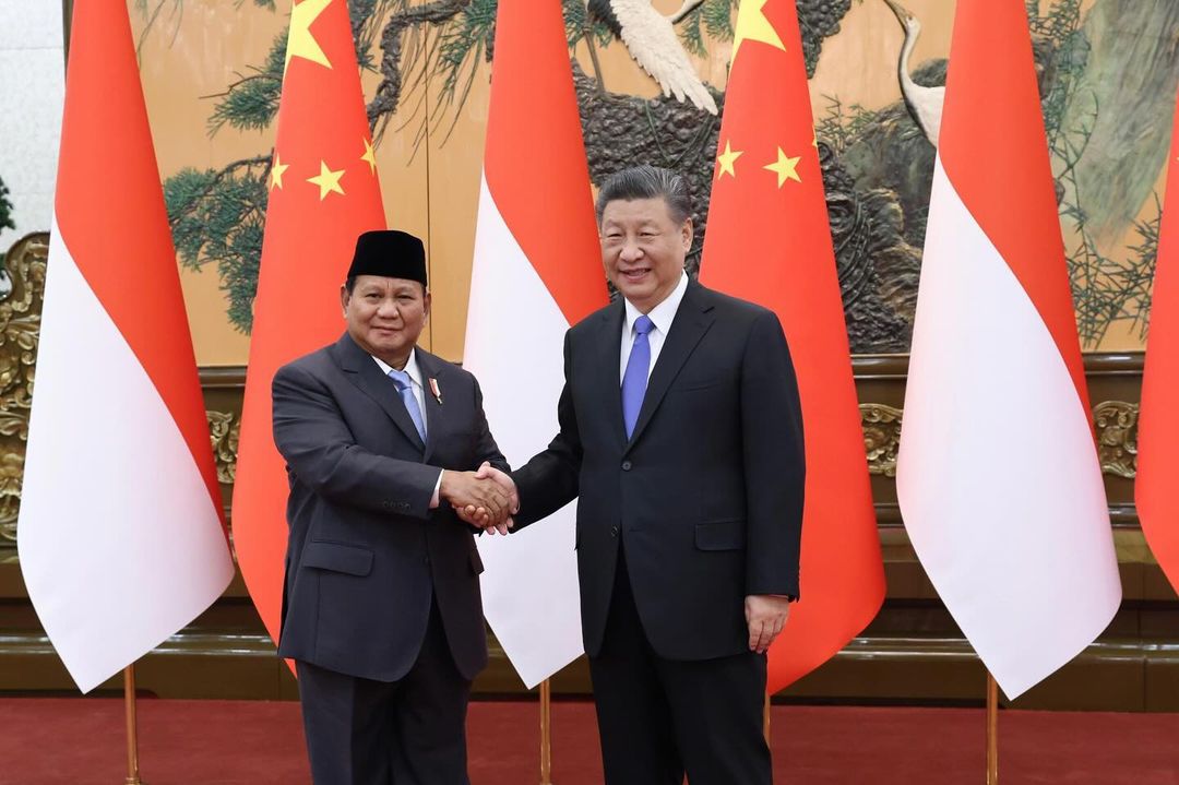 Suatu kehormatan mendapat undangan dan diterima langsung oleh Presiden Xi Jinping di Beijing, RRT.

Senin, 1 April 2024.

Presiden RI Terpilih Periode 2024-2029.
*Jenderal TNI (Purn.) Datuk Seri. Haji. Prabowo Subianto Djojohadikusumo, DGSM., DUBC.*