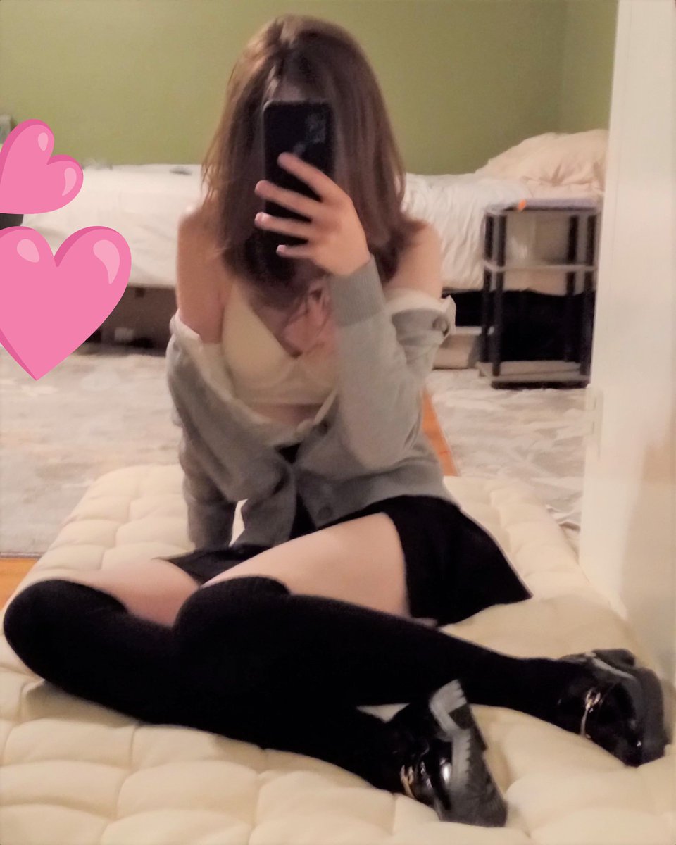 HiKaylee_X's tweet photo. Been a bad girl today and need correction💢 #nsfwtwt https://t.co/DFHhglVZLn