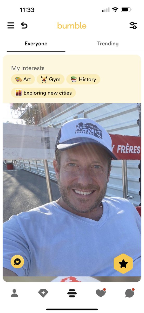 sha__KYRA's tweet photo. @stoolpresidente uncanny https://t.co/ks5pjWbh1v