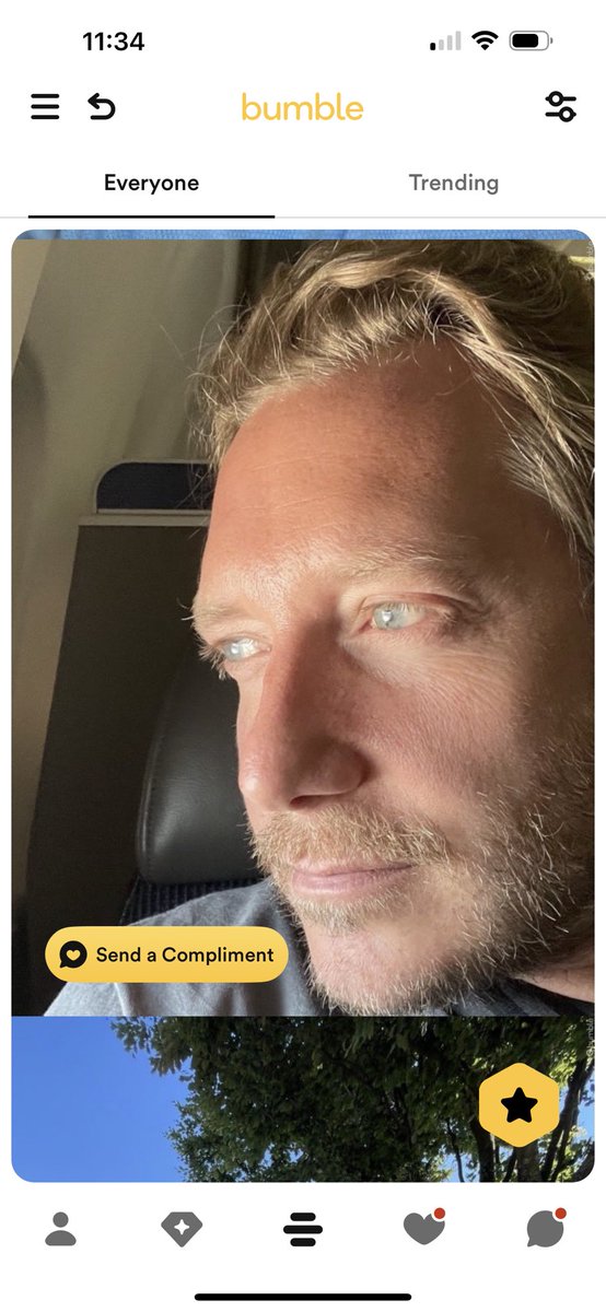 sha__KYRA's tweet photo. @stoolpresidente uncanny https://t.co/ks5pjWbh1v
