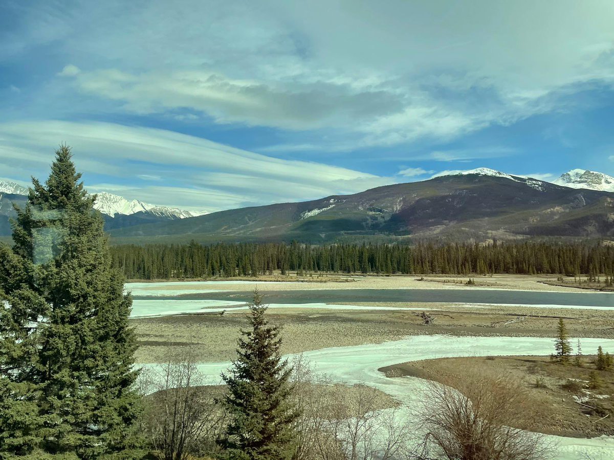 BHCS Ski Trip tweet media