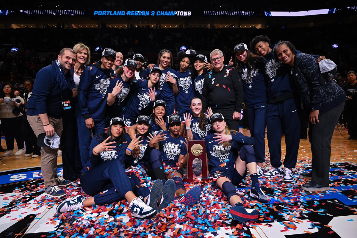 Did ya miss us?!

The Huskies are BACK in the Final Four!