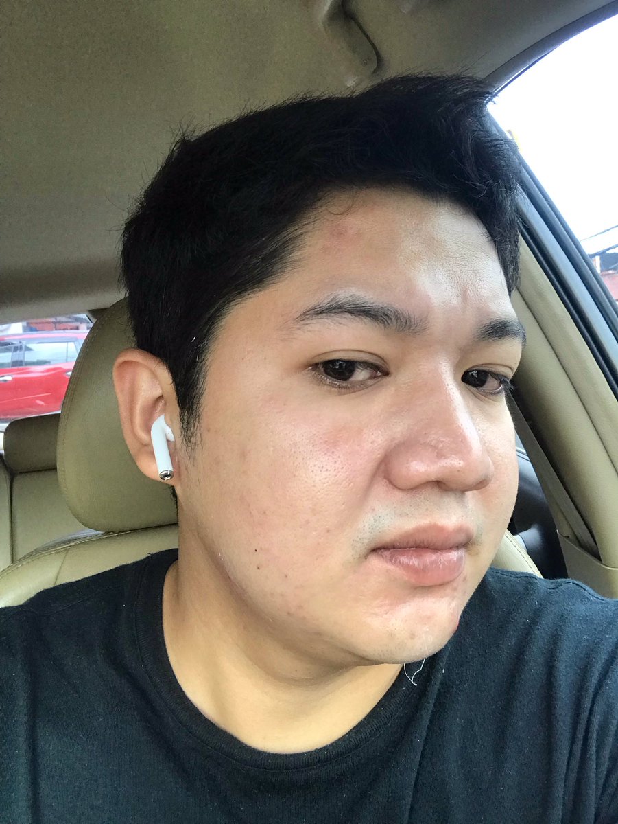 ImMaxPedition's tweet photo. Facial time! Yung akala mo walang makukuha sayo, pero may blackheads and cholesterol 😂 https://t.co/7b3Gu1h5EY
