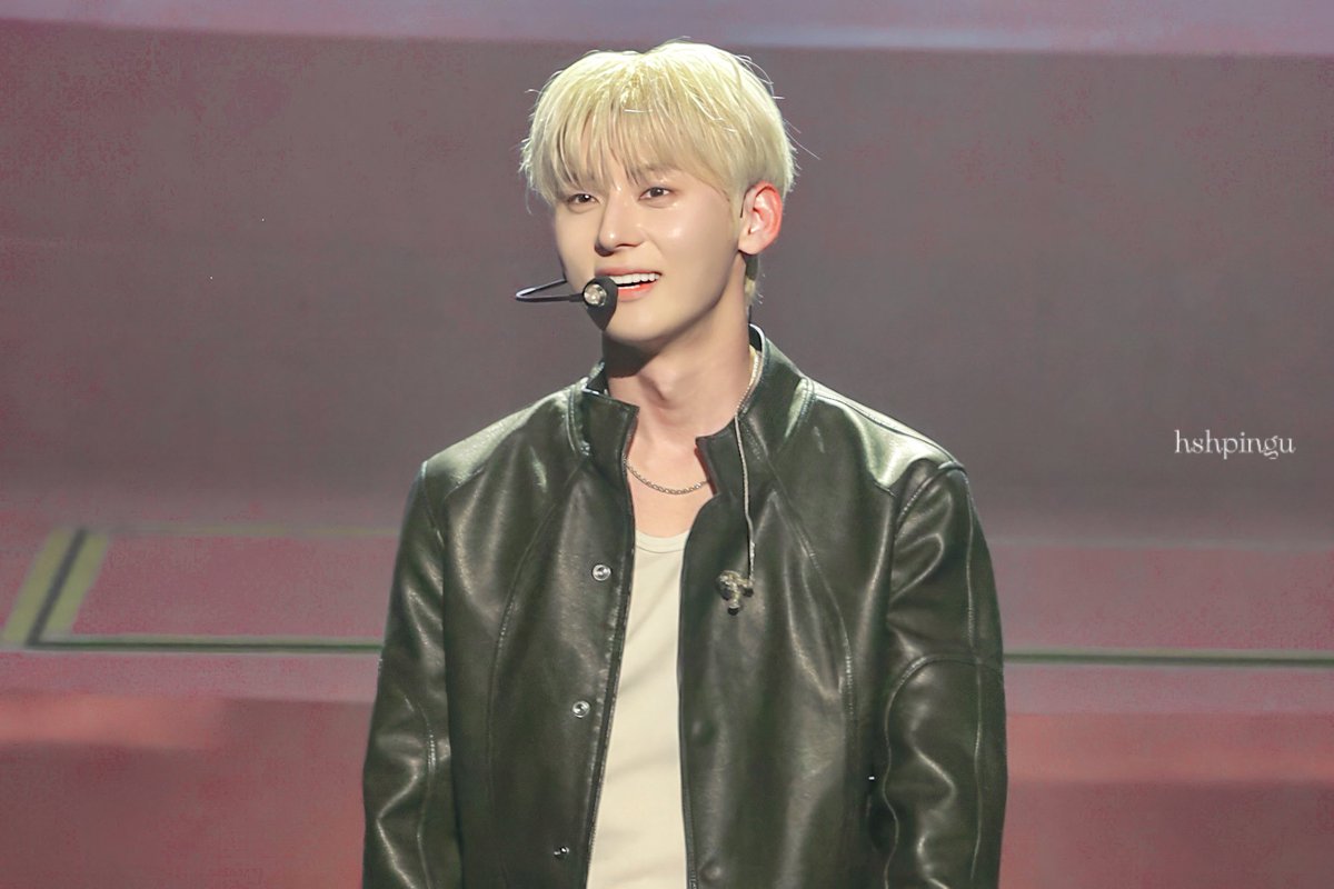 hshpingu0342's tweet photo. #황민현
#HWANGMINHYUN
😸😸😸 240309 https://t.co/cdZTW1yzc9