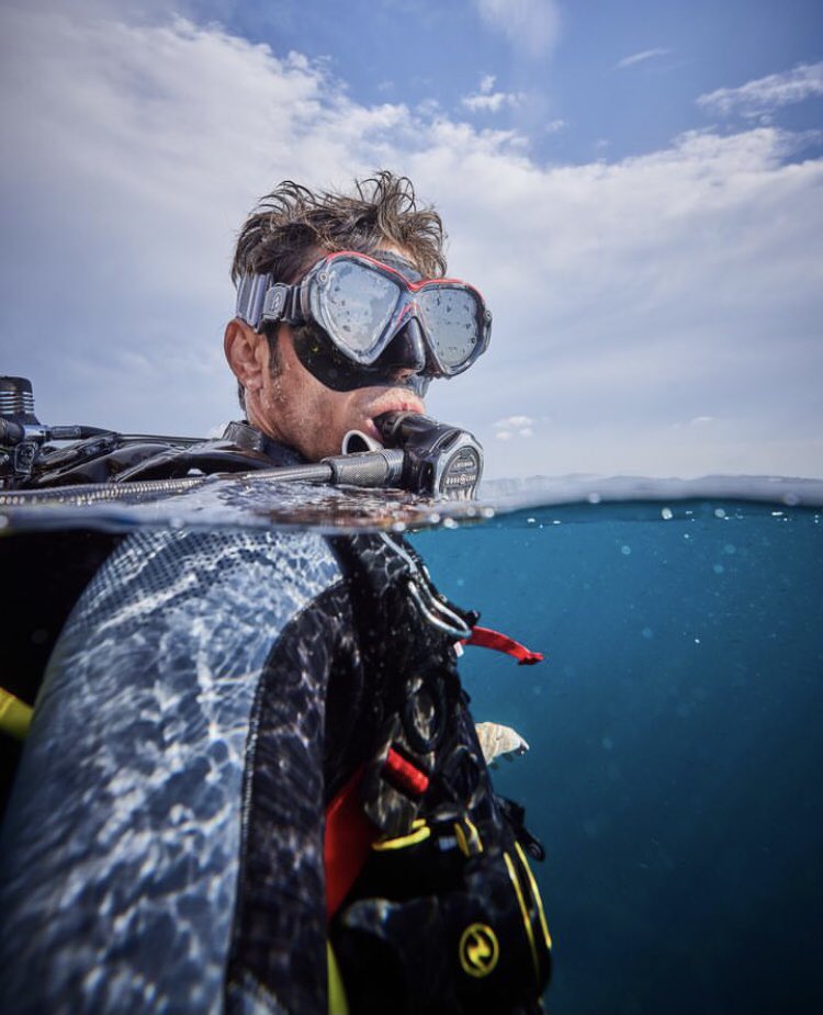 AquaLungJapan's tweet photo. Reveal UltraFit ダイブマスクであなたの最適なフィットを���つけよう。
柔らかいシリコンでひとりひとりの顔の形とサイズに最適なフィット感と快適さを提供します。
Reveal UltraFit はサイズS、M、Lをご用意しています。
#aqualungdivers #beyondtheexpected https://t.co/TO3xCToYLP