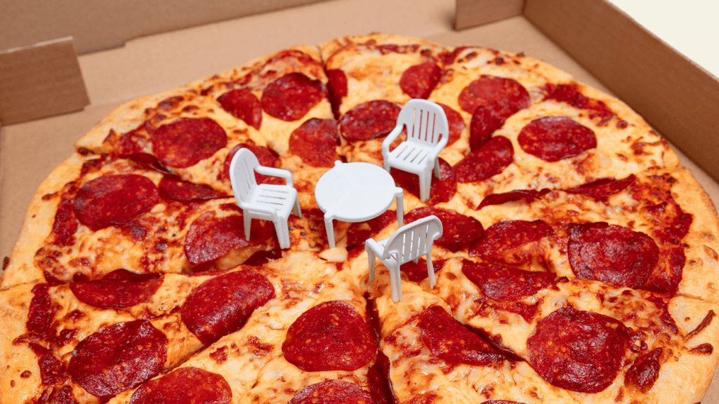 PizzaswapBTC's tweet photo. gm $pizza! 🍕 https://t.co/6C5MfBgcPz