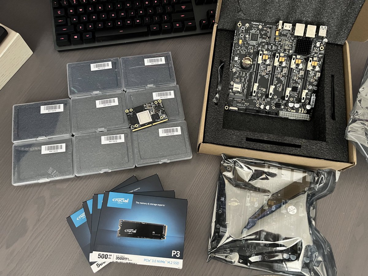 Some cool chips finally arrived 👨‍🔧👨‍💻