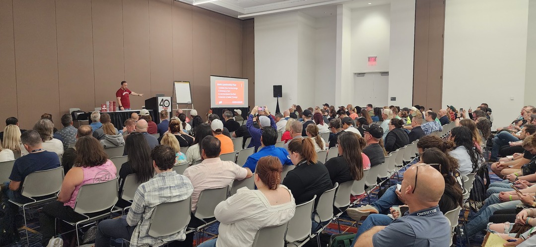 Big thank you to @pizzaexpo and @pizzatoday for hosting the best seminars to date! The crowds were huge, and I appreciate everyone who came out to join us.  #PizzaExpo #Pizzatoday #SeminarSuccess #GratefulAttendees #PizzaLoversUnited #unsliced