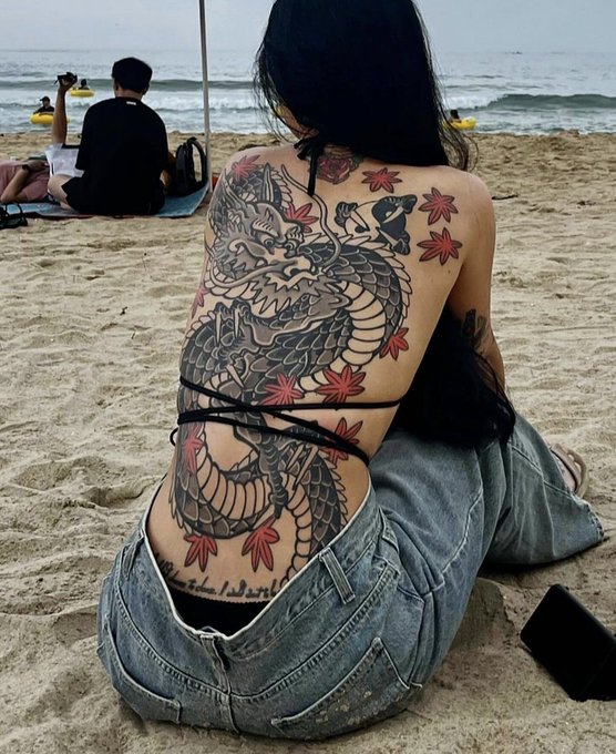 Back Canvas: Unique Back Tattoo Ideas for Artistic Expression
.
.
#BackTattoo #TattooArt #InkInspiration #BodyArt #TattooDesign #BackInk #ArtisticTattoo #TattooIdeas #ExpressionInInk #InkedBeauty

By uno_own