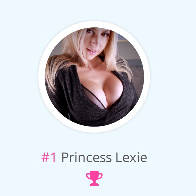 Exactly where I belong 👑  https://t.co/Ye8L1Z2A4W https://t.co/zGmIVYngbg