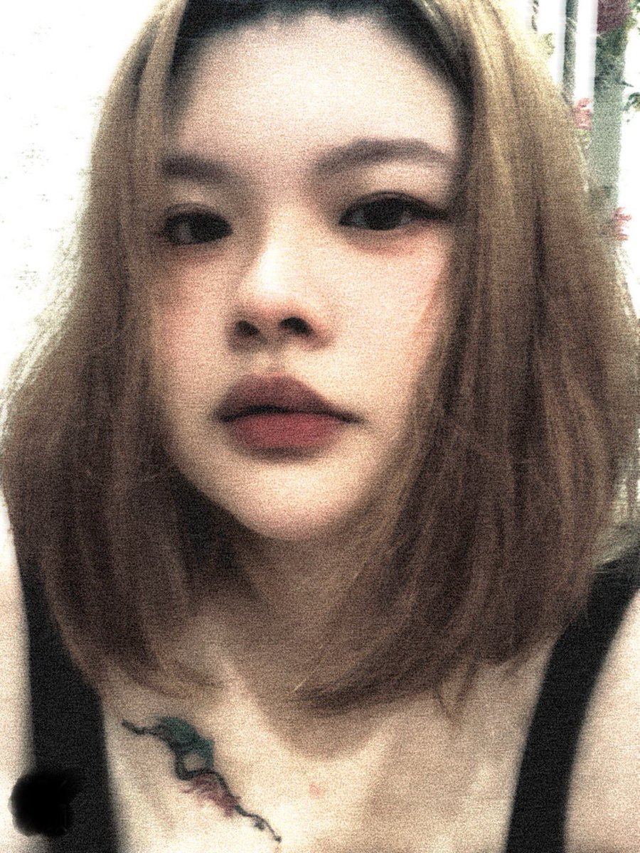 我發現有些人很可愛 
一直在那邊5678 單親媽媽 
是抖音看太多 腦子壞掉 還是中毒太深 醫生沒辦法治療
蠻好奇欸 單親媽媽礙眼到你們了嗎（？ 
到底國小有沒有學好「尊重」這兩個字（？
沒學好就閉嘴 別出來丟人現眼 https://t.co/zbZG9PQcme
