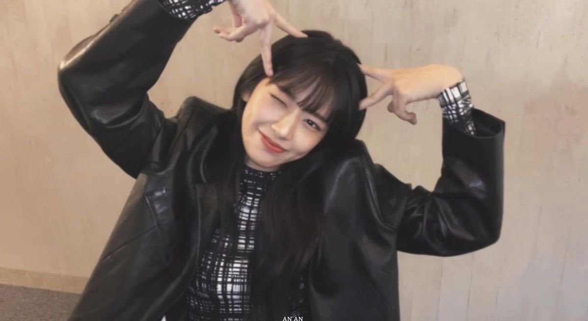⠀⠀⠀

͏
               ୨⎯ ELARA SNS UPDATE ⎯୧
             📍: DISABLED. ✧     
               04 / 02 / 2024 ✧

               ↳ ❝ decided to go out for today FINALLY. i kinda regret wearing a jacket on this hot weather though.. pero its for the fit 😭
  
͏