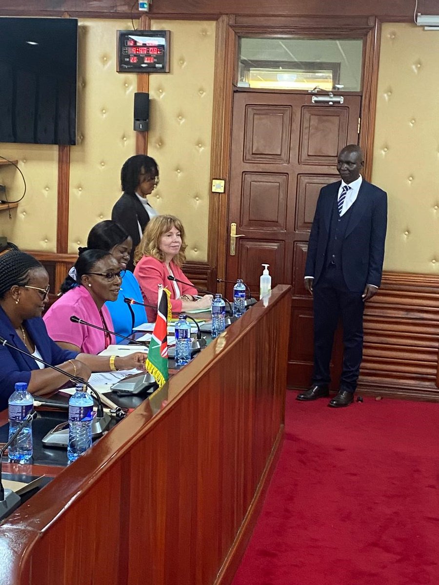 The Hon. Greg Fergus, Speaker House of Commons #HoC 🇨🇦 and Canadian Members of Parliament met with @KEWOPA @unwomenkenya @parlcent to hear more about their work empowering and advancing #Women's representation and leadership.