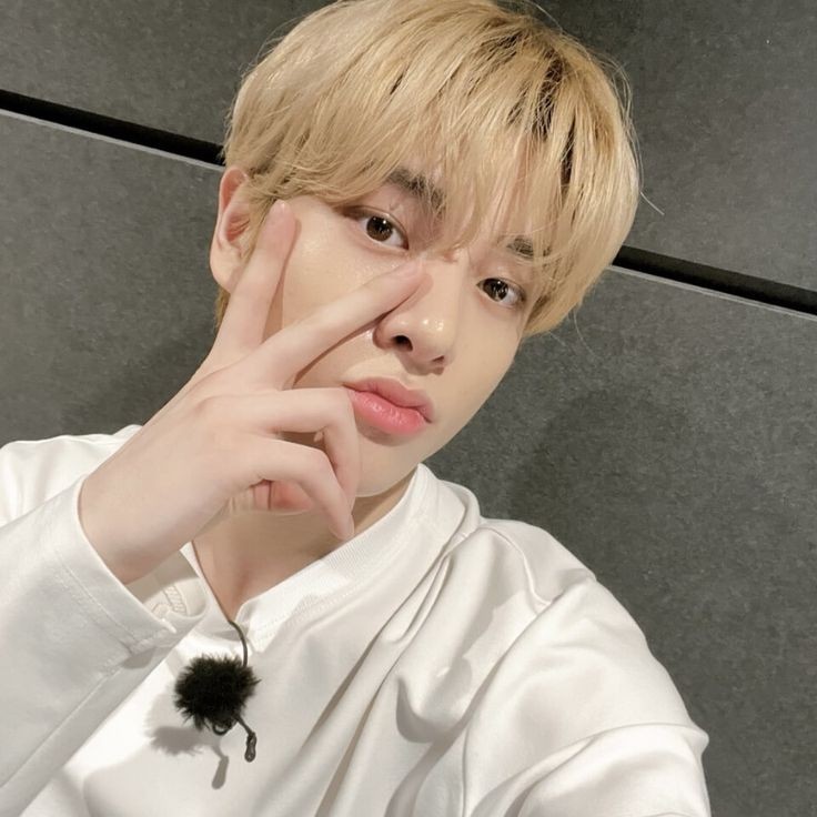 aseandrei's tweet image. proof of life