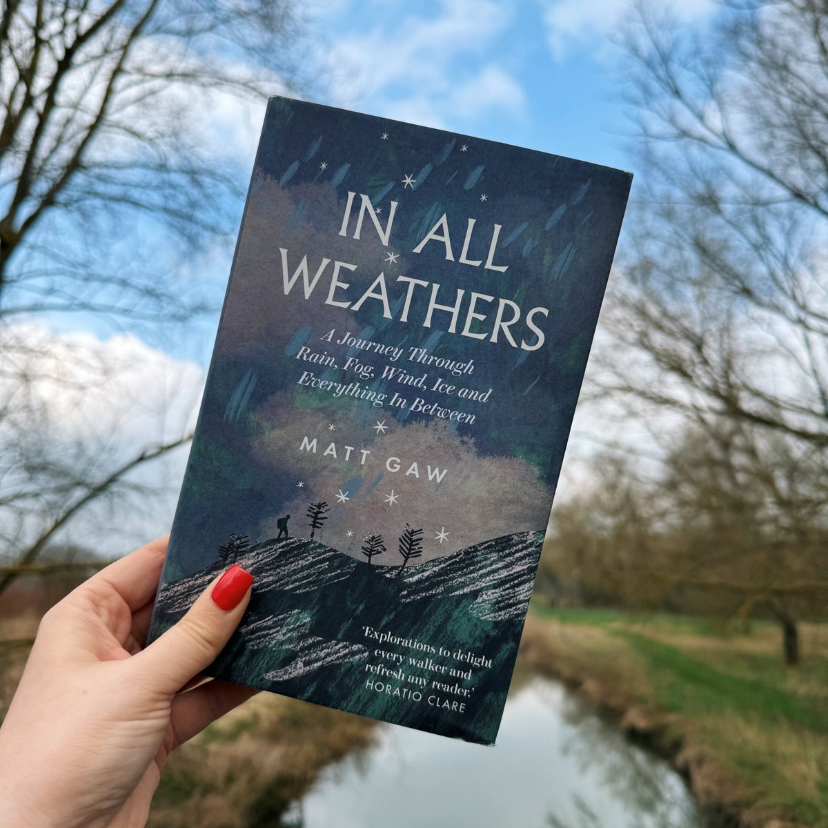 ‘In his glorious ode to the inclement, author and teacher Matt Gaw reveals how all weathers transform our relationship with the natural world – the secret is to open your senses and immerse yourself' - @ObsMagazine bit.ly/3J3zlOO #weather #InAllWeathers @MattGaw
