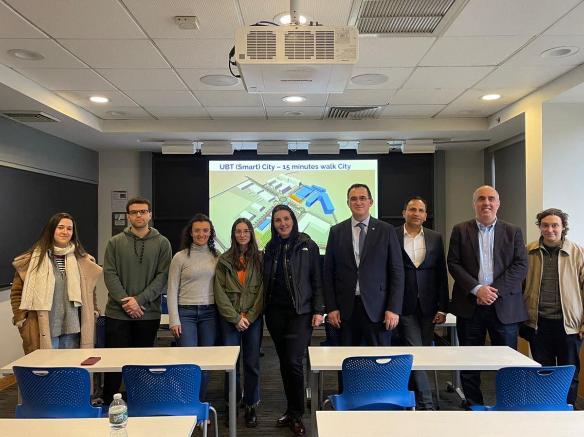 🇽🇰🇺🇸 UBT Rector Prof. Dr. Edmond Hajrizi held an inspiring and constructive meeting with students at the @MIT in the United States of America. 🌟During this meeting, Rector Hajrizi delivered an engaging lecture on the topic: 'Smart Sustainable Small Scale City'.