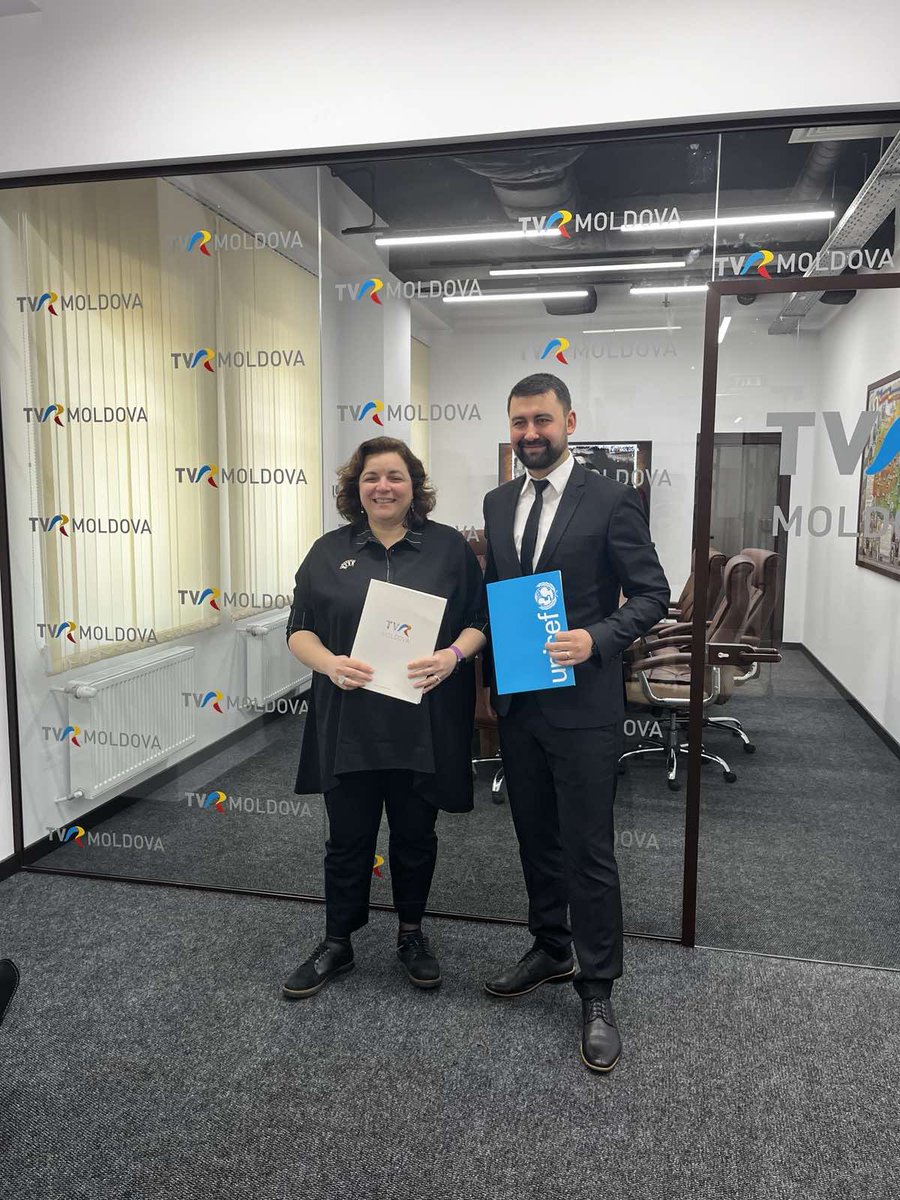 🌟 Exciting News! @UNICEFMoldova and #TVR Moldova - two dedicated teams from different sectors: development and media - unite for the same goal - the rights of every child. 📺🌍 #ChildRights #Partnership #CRC35