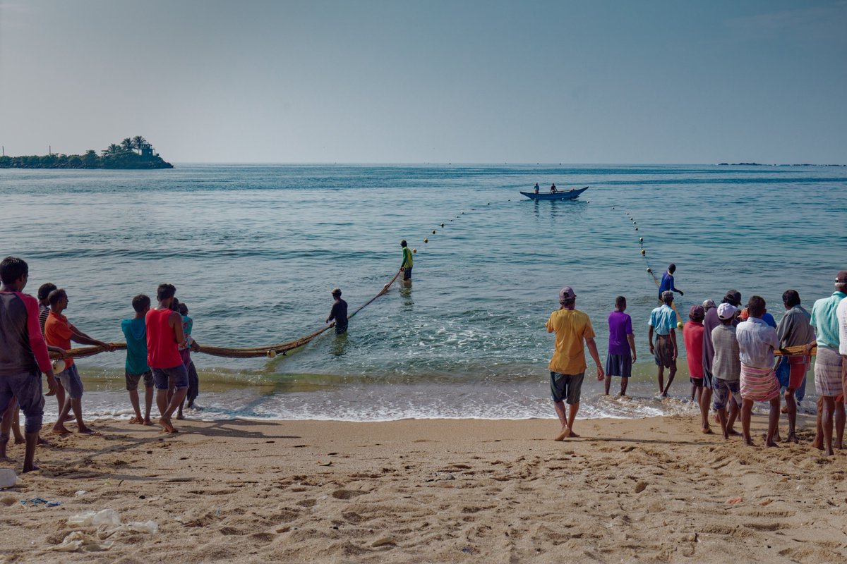 commonwealthsec's tweet image. At #CHOGM2022 in Rwanda, Commonwealth leaders reaffirmed their commitment to the ocean and the Commonwealth #BlueCharter.

They agreed to develop a #Commonwealth Ocean Declaration to further strengthen sustainable ocean action.

👉 bit.ly/3DGdTKG