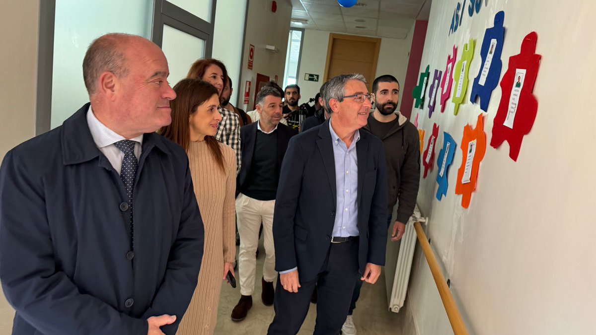 El Centro <a href="/Edautismo/">EDAU</a> en Antequera es único en la provincia. Sin duda, no hay mejor sitio donde celebrar el Día Mundial del #Autismo y defender el compromiso de la Diputación por mejorar la atención diaria de las personas con #TEA.
