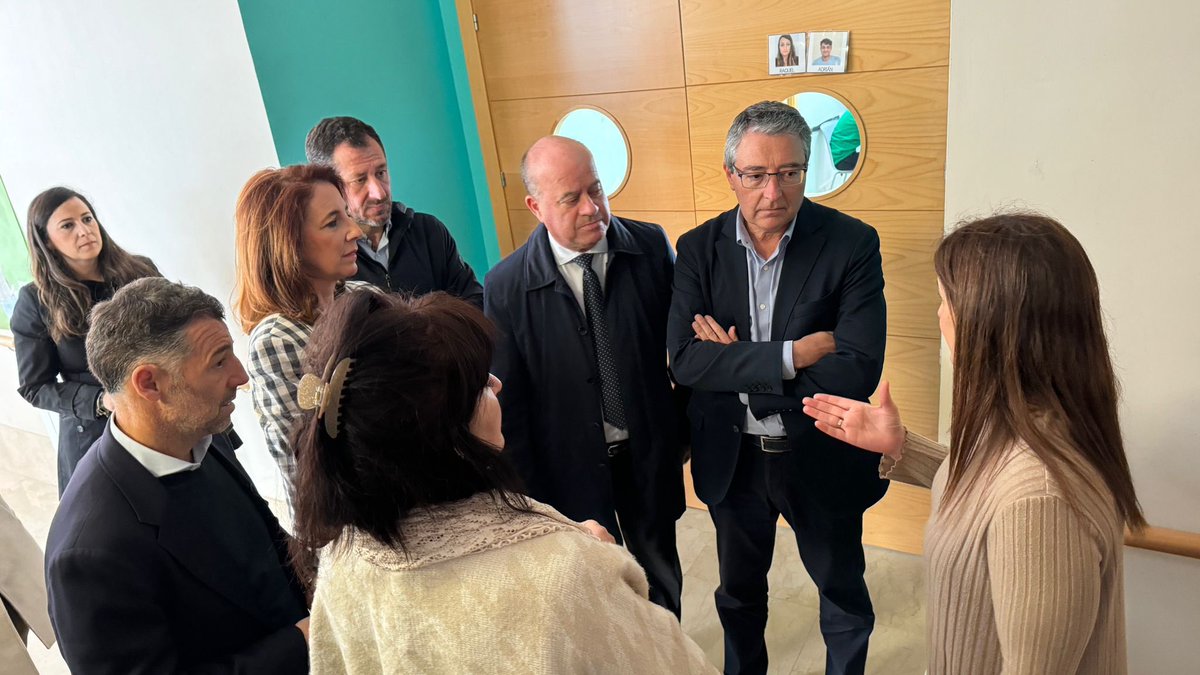 Mi reconocimiento a los profesionales por la enorme labor que realizan con el objetivo de lograr que las personas con autismo crezcan y se desarrollen en su vida cotidiana. <a href="/Edautismo/">EDAU</a>