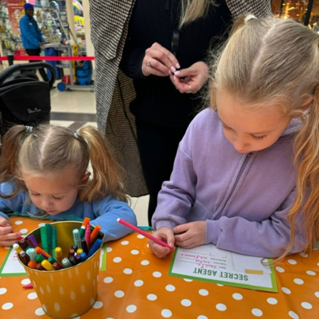 We had an EGG-citable time last week at Broad Street Mall 🐣 Don't forget to tag us in your photos 📸 #RdgUK #Easter #BroadStreetMall #FreeEvent #FamilyFun