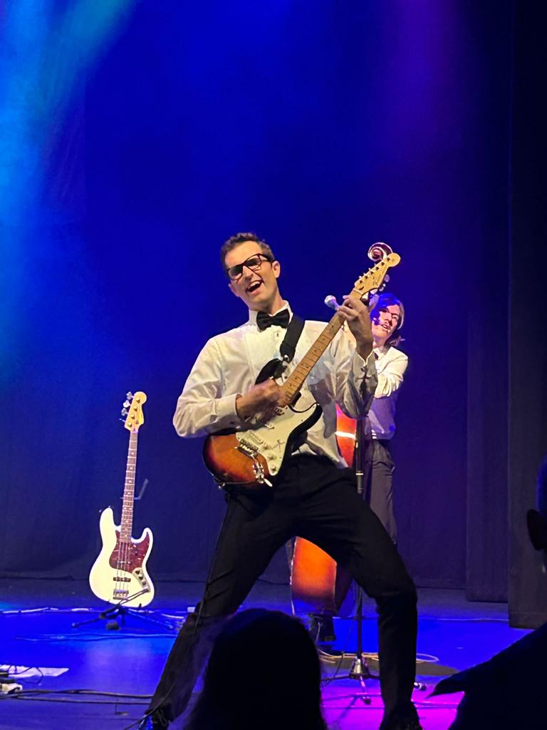Here is your chance to see the show with authentic arrangements, driving rhythms, energetic performances and wonderful musicianship, all delivered with charm and humour at @CourtyardArts on 11th May! ow.ly/BTH150R6orL #BuddyHolly #Hereford #rocknroll