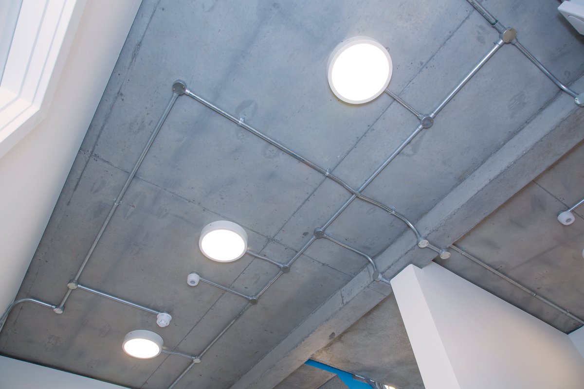 Illuminate corridors and stairwells effortlessly with our Panel and Bulkhead Lighting solutions. synergycreativ.com/product-catego… #lighting #interiors #panels #bulkhead #lights #stairwells #corridoors #commcerial