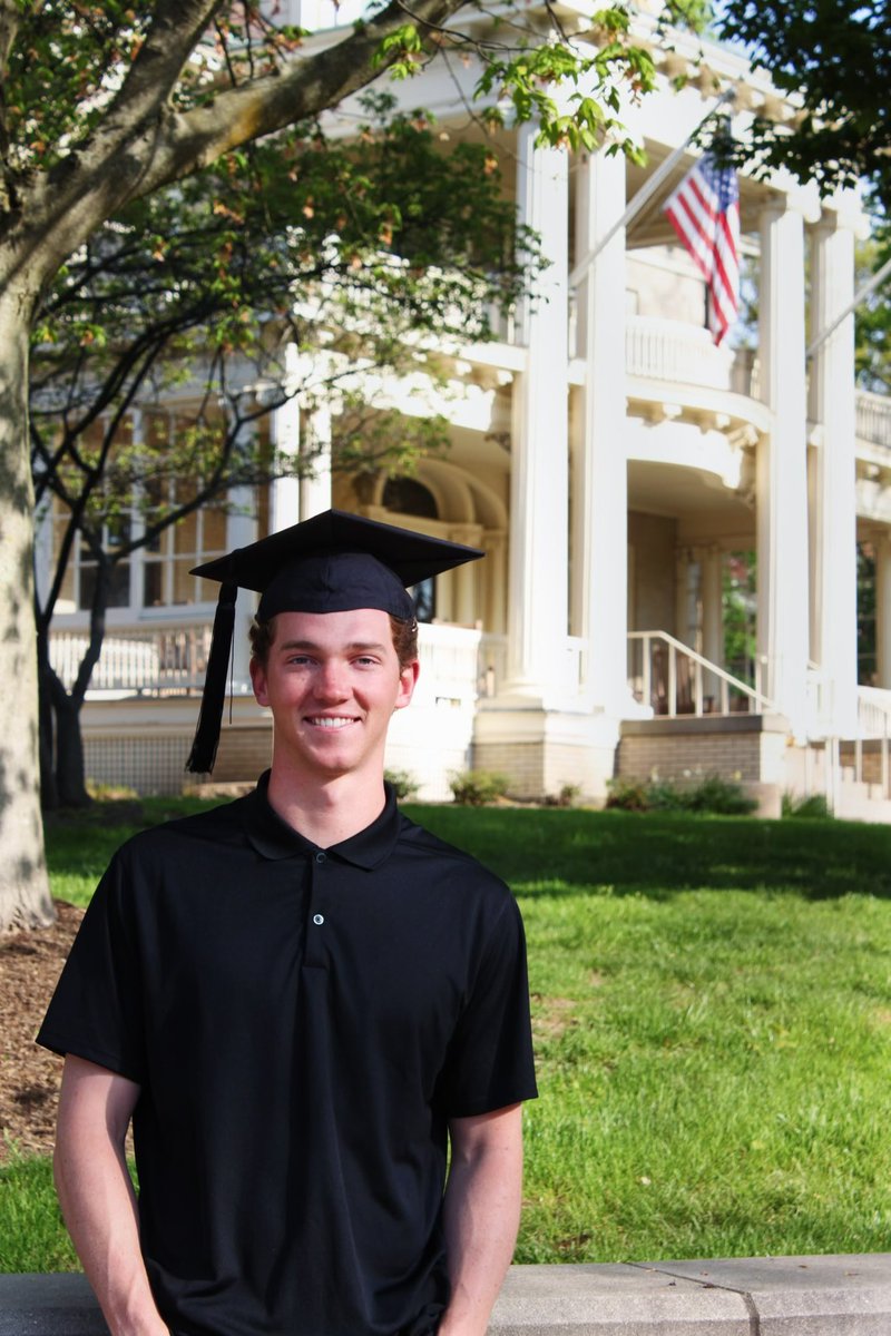 breardon26's tweet photo. Happy Bday @mitchreardon26 extremely proud of you! Best son a father could ask for, keep striving high as the sky’s the limit for you. Love you buddy! #BGr82Day https://t.co/Qb4vqJuOji