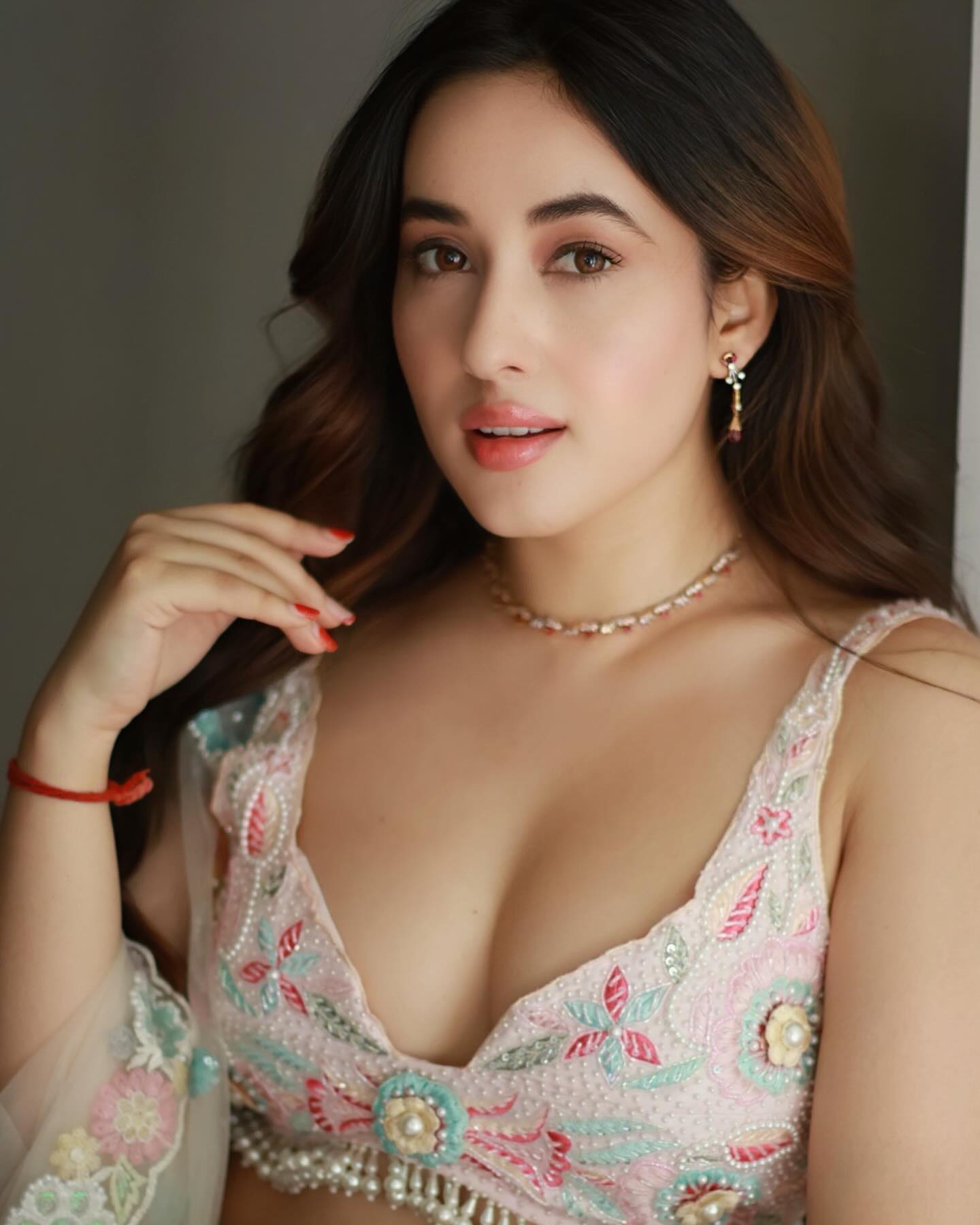 GKJAVPPawAAuaz1?format=jpg&name=large