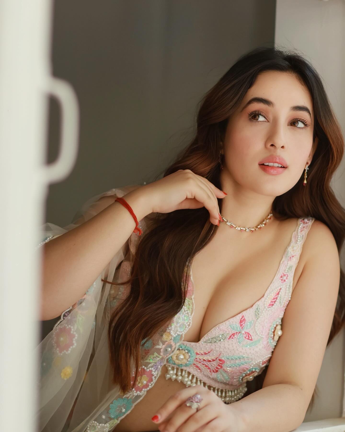 GKJAVXSakAAsqqU?format=jpg&name=large