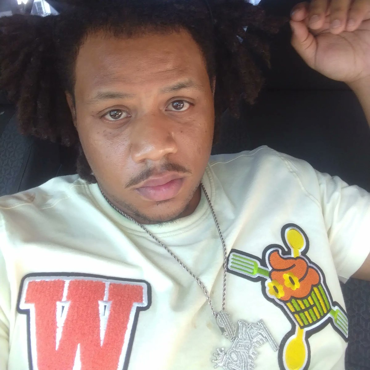 cutyothroat899's tweet photo. 4CH
#CHICAGO https://t.co/YITjo7KSx5