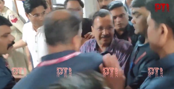 STORY | Kejriwal spends restless night in Tihar, his sugar level low, say jail officials READ: ptinews.com/story/business…