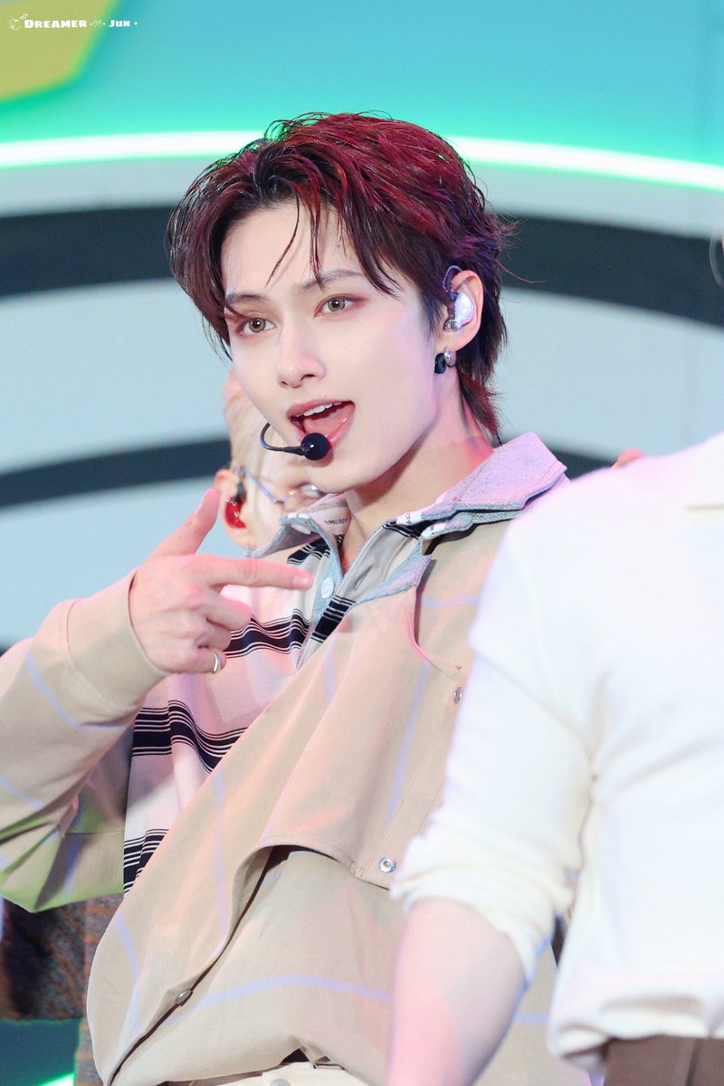 DreamerJun2's tweet photo. 240331
😺
#JUN #준 #문준휘 #文俊辉 #ジュン #SEVENTEEN   #세븐틴 https://t.co/m9D2y756HG
