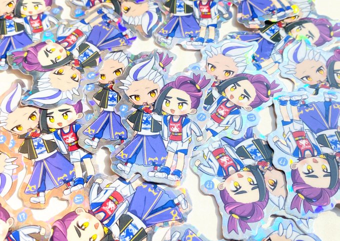 スグリのおやつを横取りするカキツバタのキラキラステッカーです 