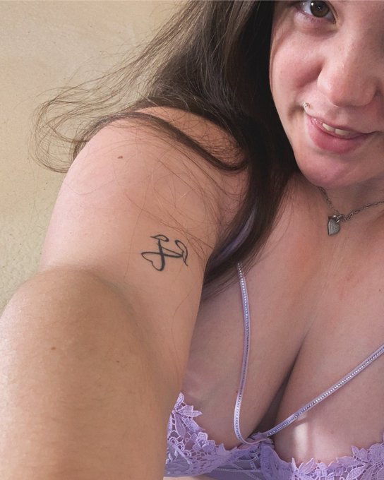 Guten Morgen meine Lieben 🥰🥰😘 https://t.co/vGfUOqtjnq