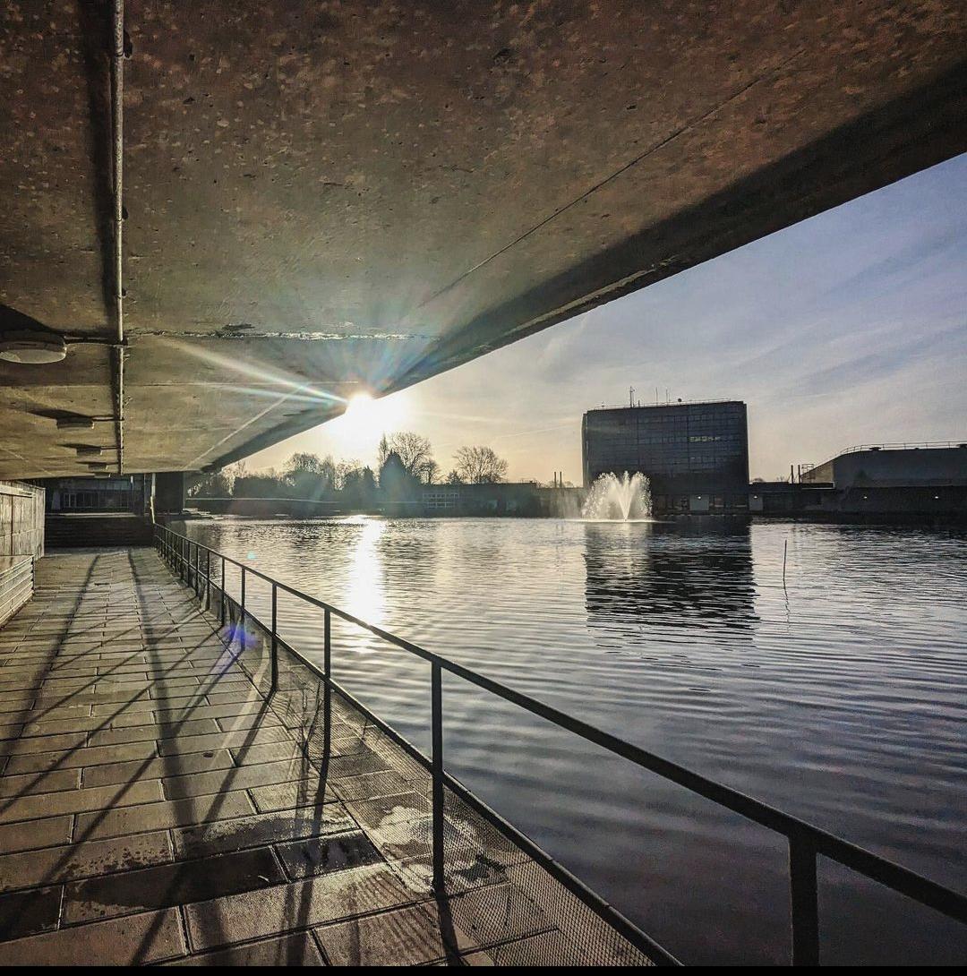 Stunning photos to start a new week! You just can’t beat gazing at a reflection on campus 💫
📸1: @rubyameliacrowe 📸2: <a href="/emem138/">emem13</a>
#UniOfYork #UoY #UniversityOfYork