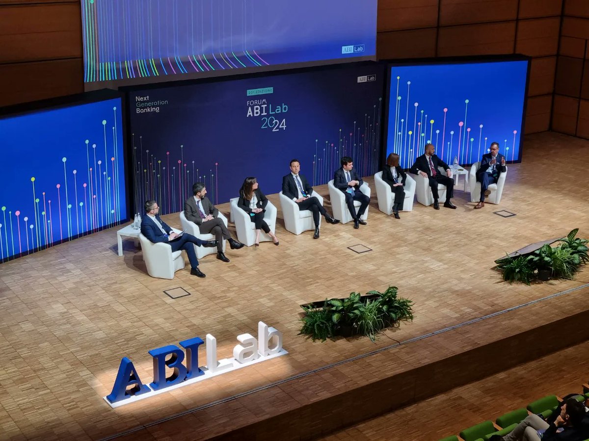 Angi_tech's tweet photo. 📌 Siamo lieti di aver partecipato alla nuova edizione di Abi Lab 2024. Aziende e #istituzioni per sviluppare e diffondere innovazione nel settore bancario.
🇪🇺🇮🇹 Di particolare rilevanza il tavolo "Le sfide dell'#innovazione"
#abilab #abilab2024 #banking #smartpayment #startup https://t.co/Hcbcyncw1P