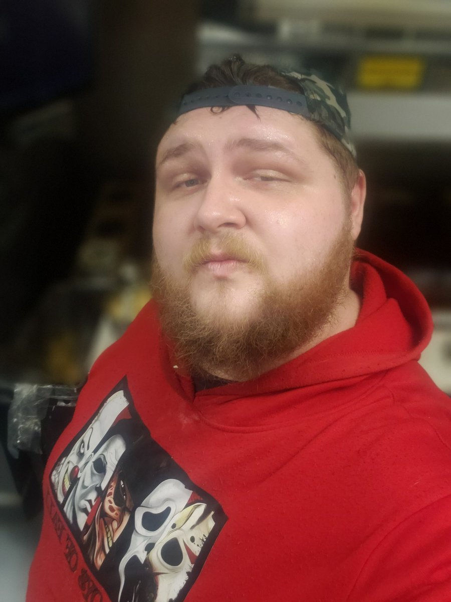 Make sure to flash your chef 🍒🍒
We cook for ya
Least you could do is show me your tits 
#AprilFoolsDay #IHOPDude #Titties #DirtyChef #ShowThem #FollowMe