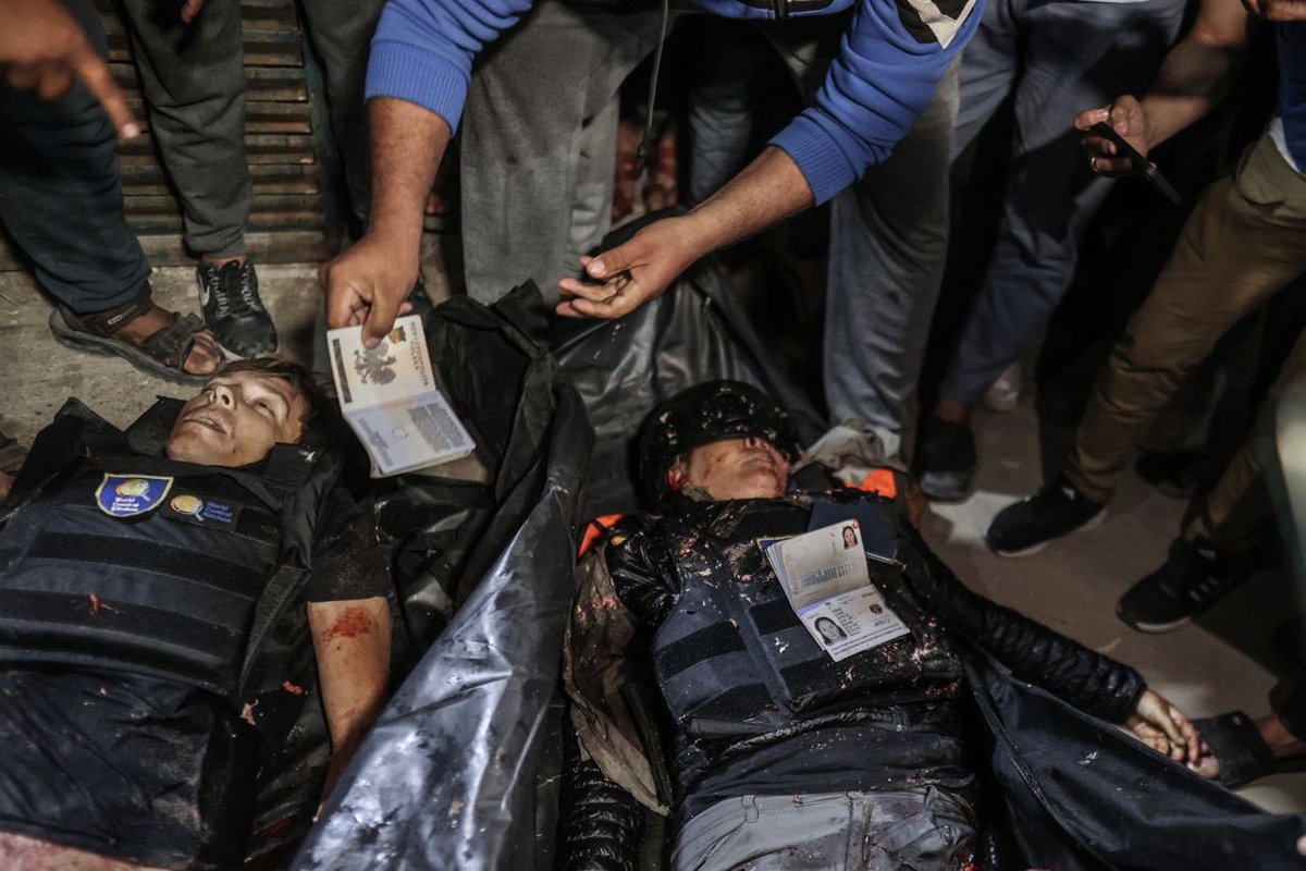 Why isn’t The New York Times or The Washington Post publishing this photo by @alijadallah66 of the victims of the Israeli attack on the World Central Kitchen workers?