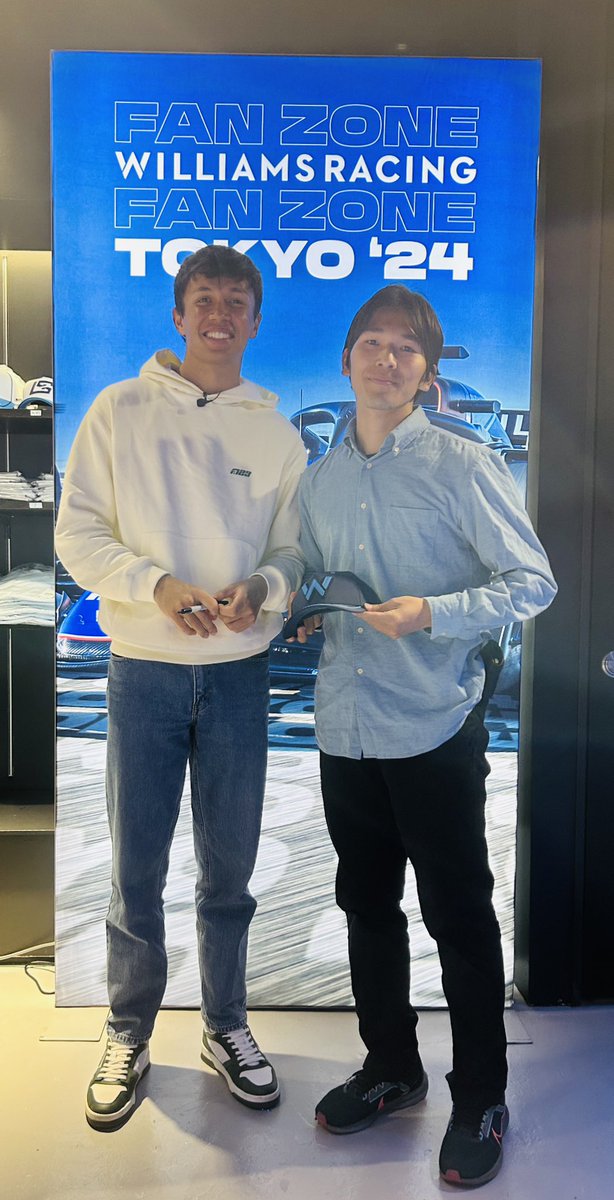 F1Tamon's tweet photo. めっちゃ神対応でした！
アルボンかっけぇ〜 https://t.co/D9BextDci4